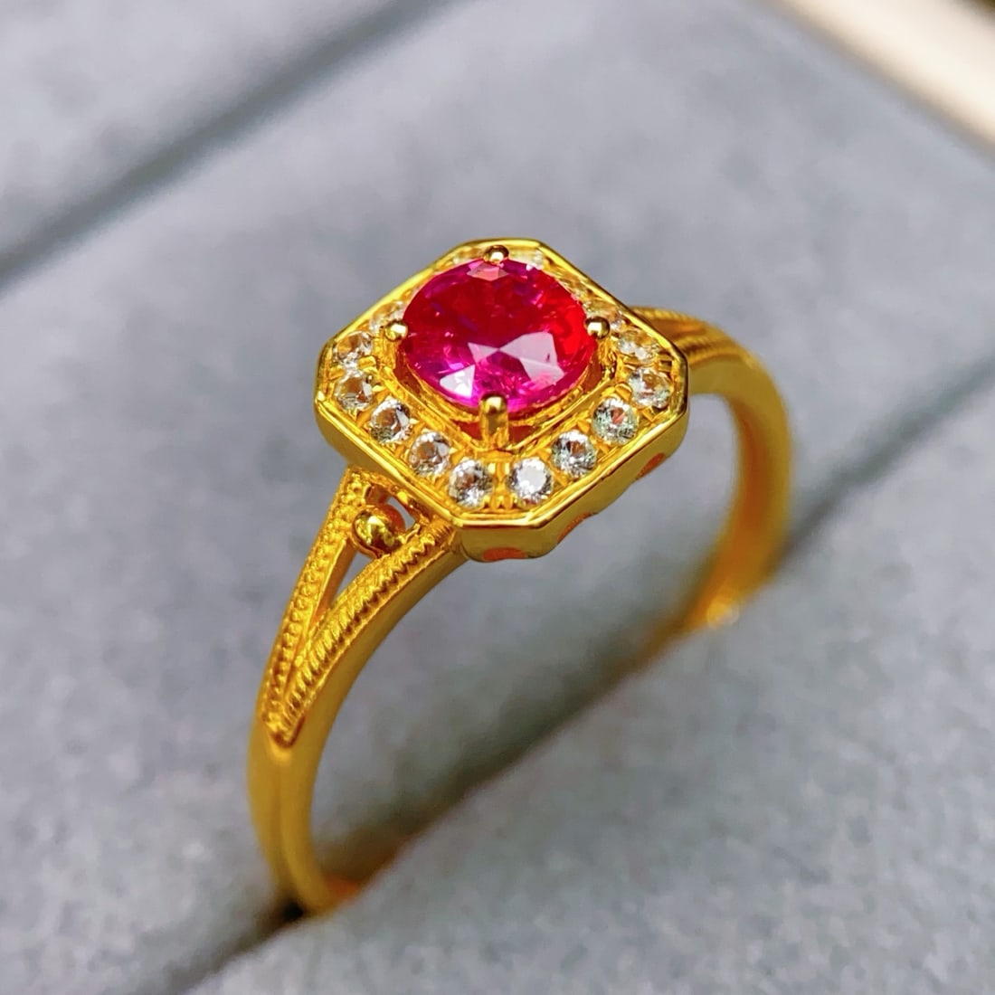 18K Gold Ruby Ring - 2