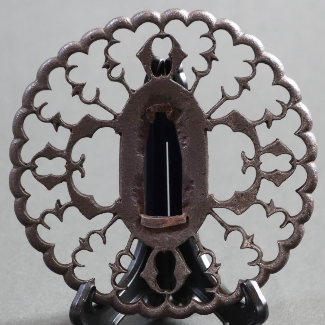 Kyoto-Style Openwork Tsuba – HOmyOga & Karigane Motif (With Tsuba Box & Cushion) (1 of 15)