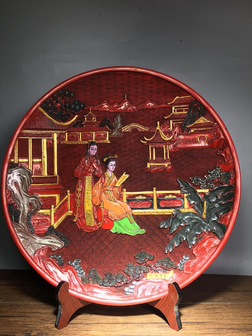 Painted lacquer tray - 2
