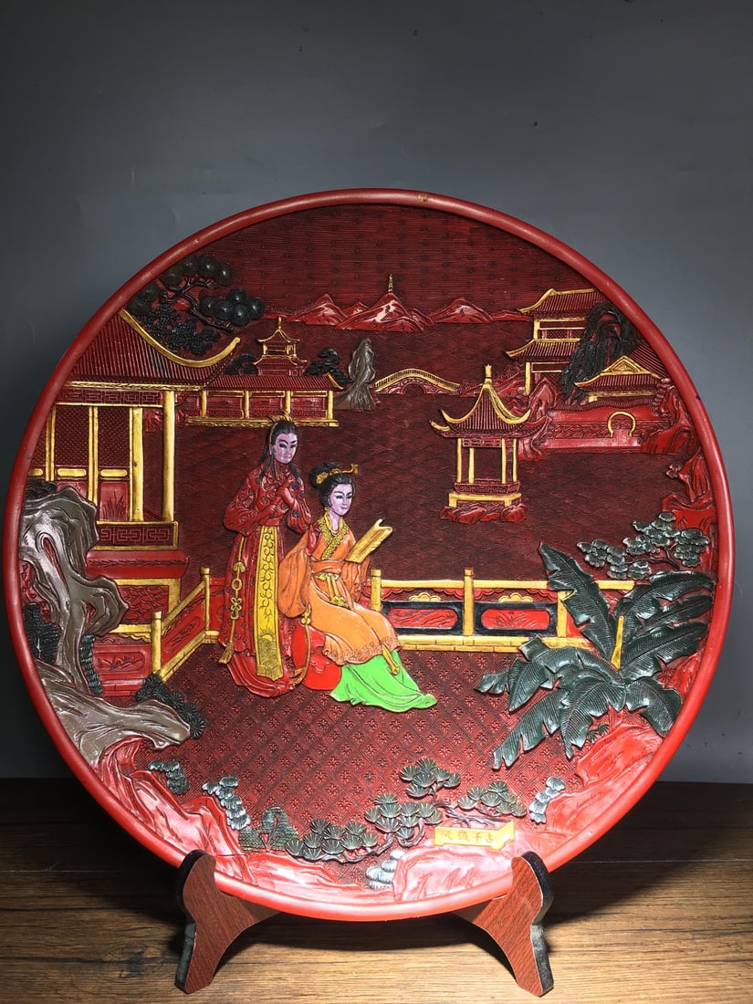 Painted lacquer tray - 8