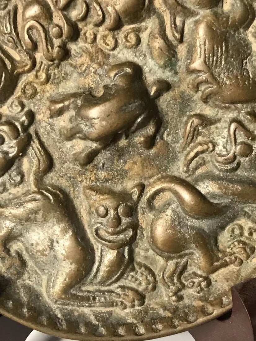 The longevity bronze mirror - 4