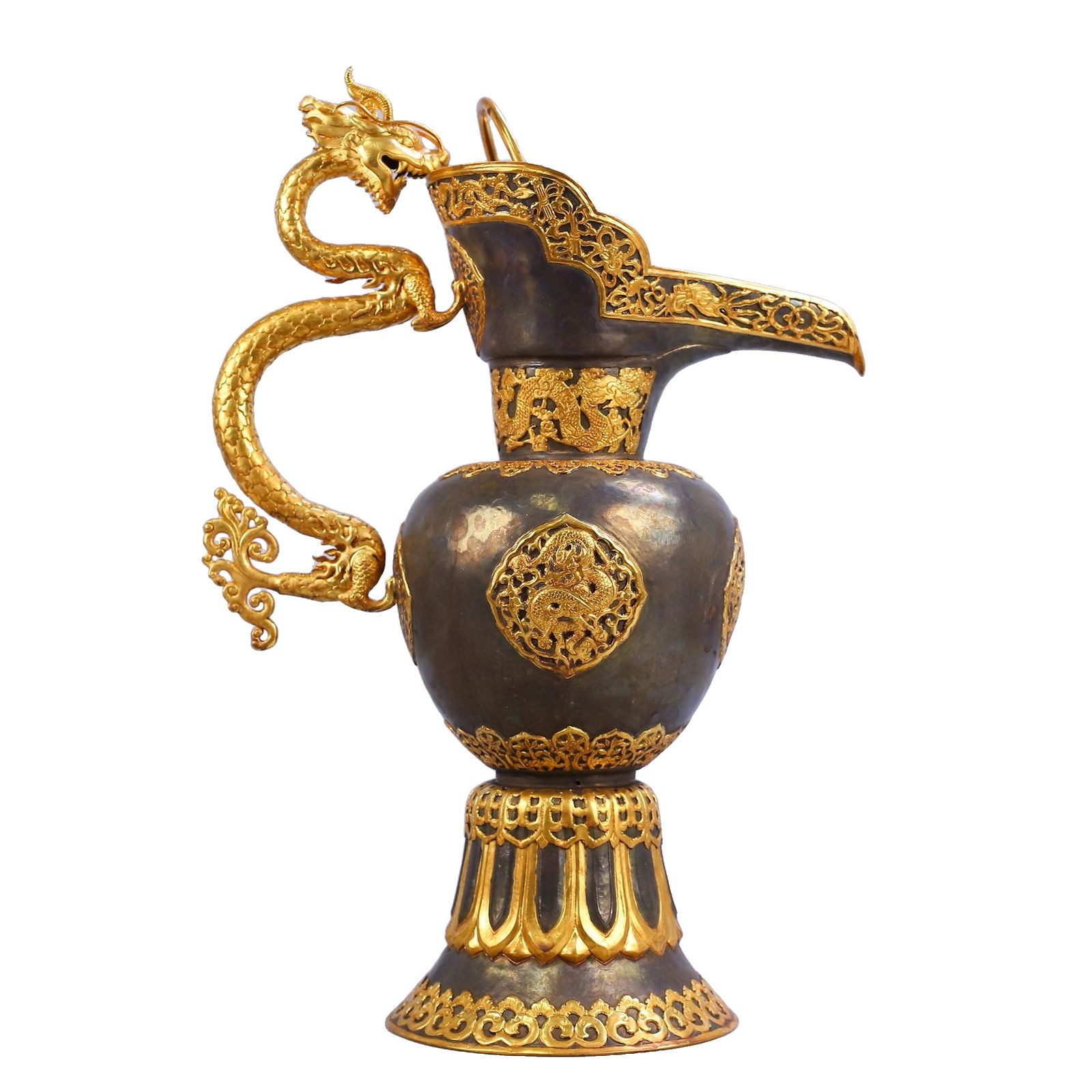 Tibetan hand-carved Persian dragon pot: Antique Tibetan hand-carved Persian dragon pot. Exquisite craftsmanship, excellent quality. Height: 41cm, Width: 30cm, Weight: 1935g