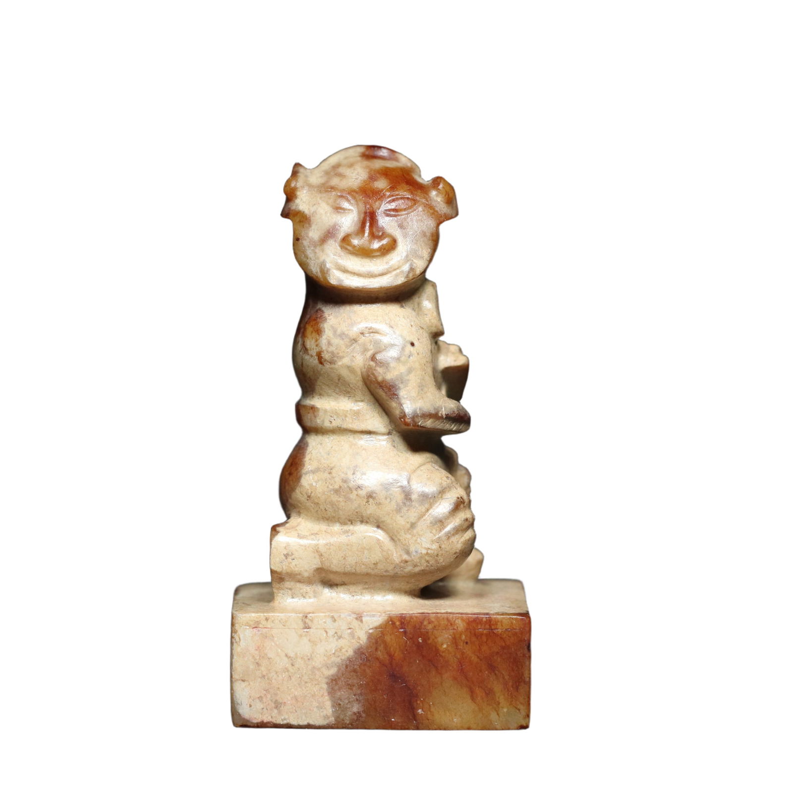 Lao Hetian jade figure button, bird and insect seal script, seal.: Han Dynasty Hetian jade figure of a person holding a bird and insect seal. The carving is exquisite, the jade is delicate, with an aged patina, and the details are as shown in the picture.