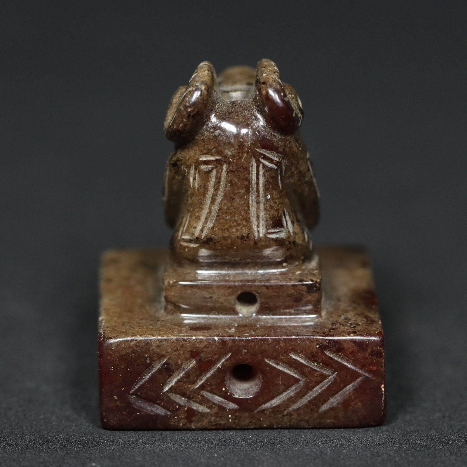 Old Hetian jade beast button, phoenix pattern, seal. - 9