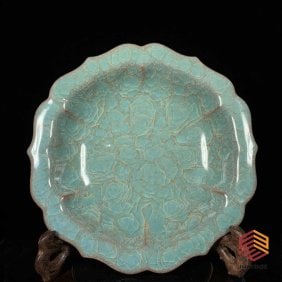 Song Guan Kiln Ice Crack Sunflower Brush Washer (1 of 9)