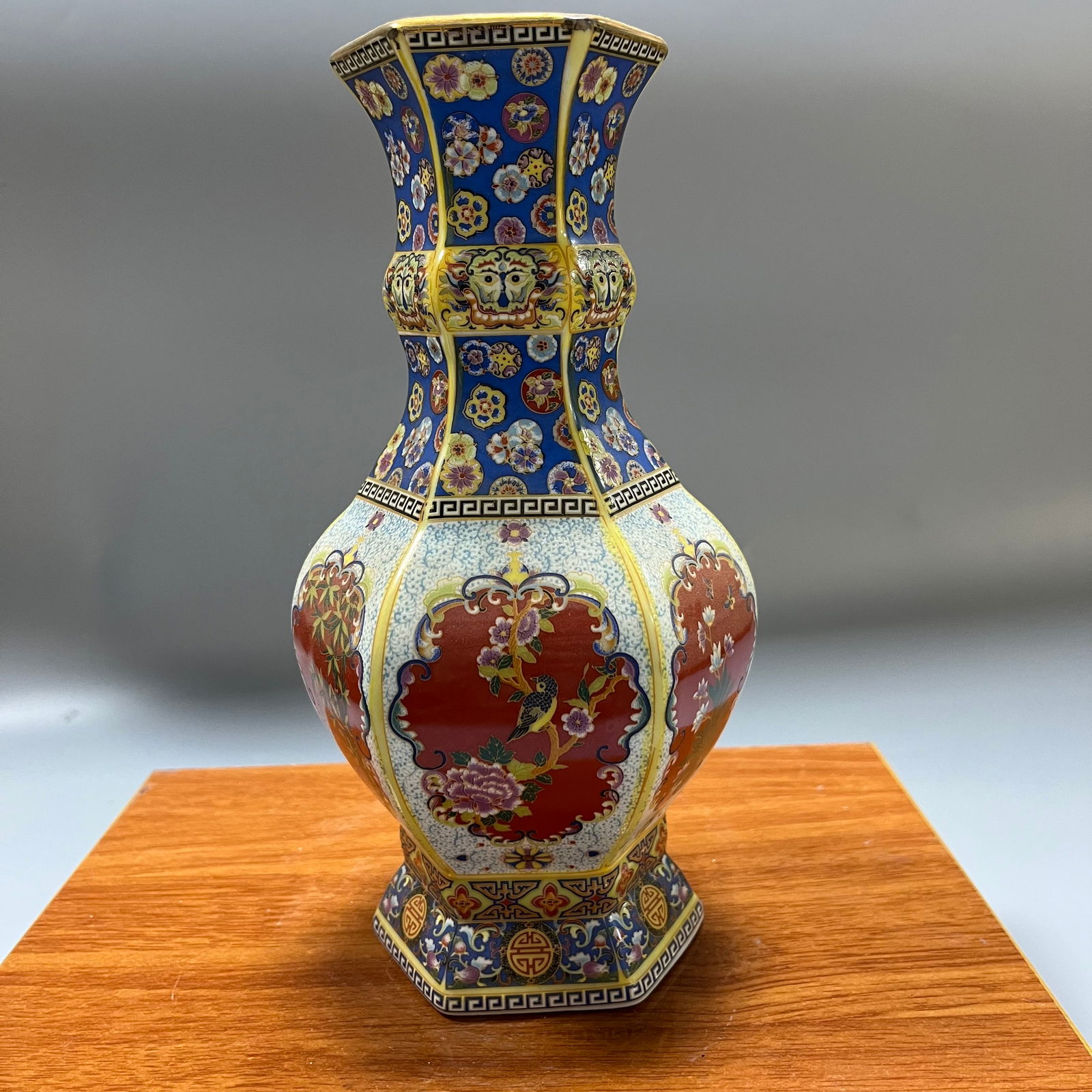 A polychrome hexagonal vase with floral and bird motifs, made by Emperor Yongzheng of the Qing (1 of 7)