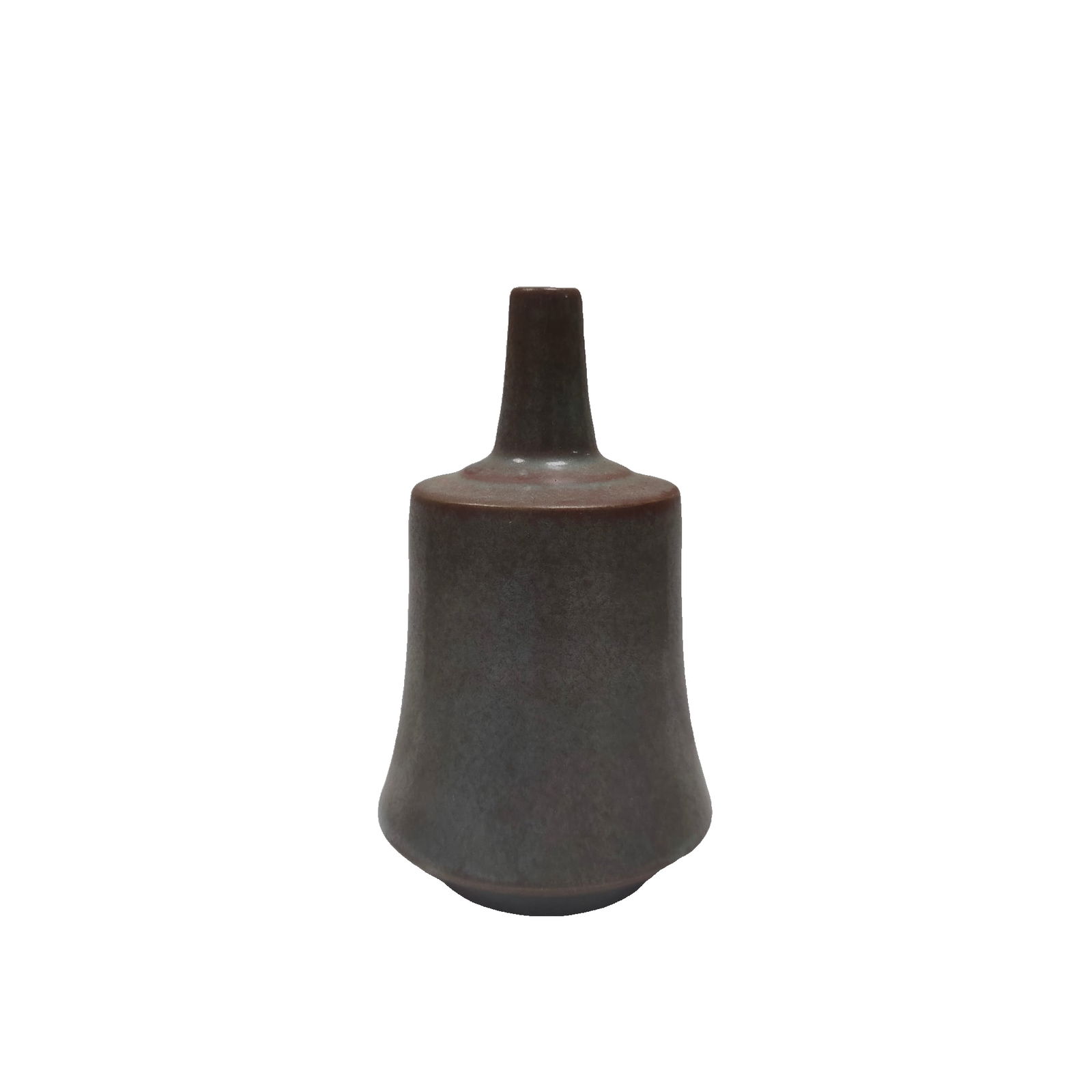 A Song Dynasty-marked Jun kiln-fired vase: A Song Dynasty Jun kiln-fired vase with a natural, thick patina, well preserved. Height: 14 cm, width: 8.5 cm