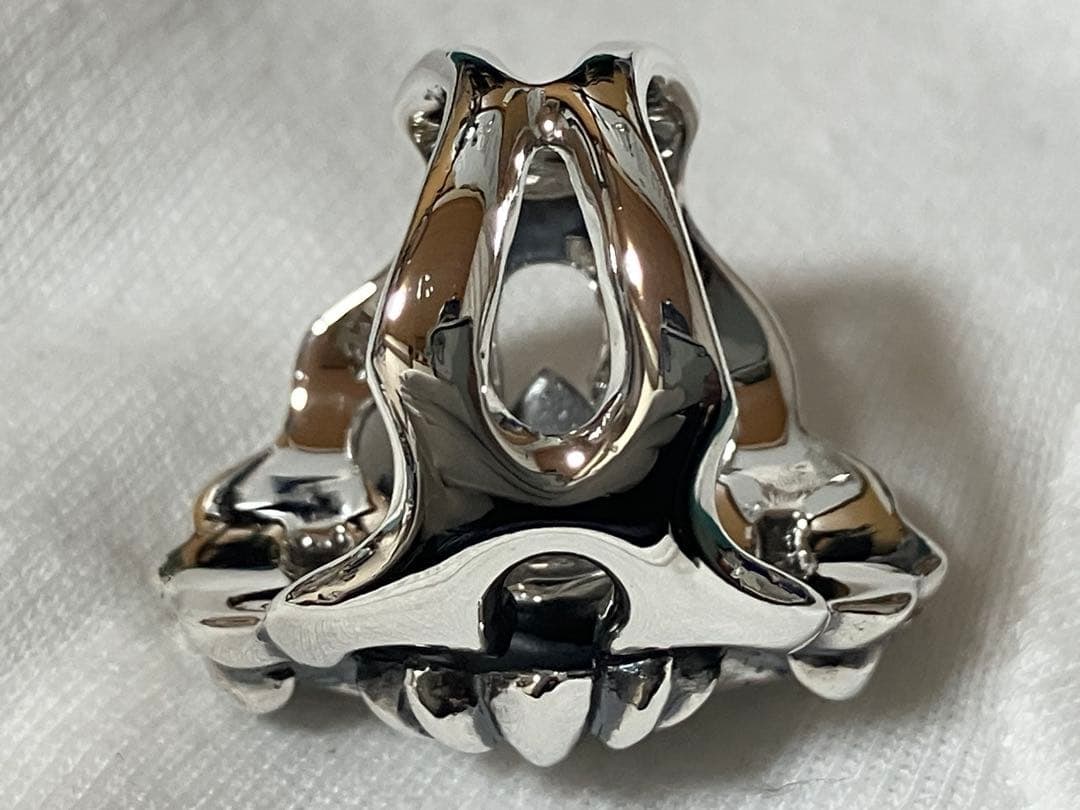 (Second-hand) Silver ring, size 17. - 10