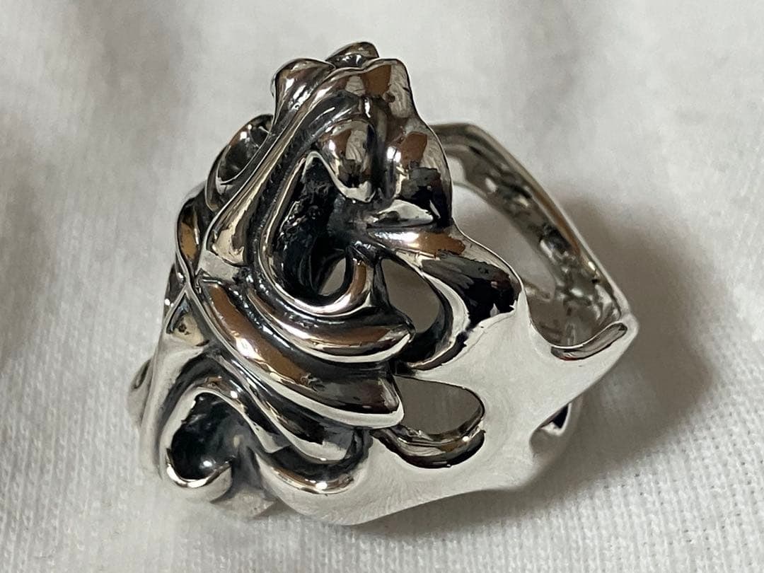 (Second-hand) Silver ring, size 17. - 8