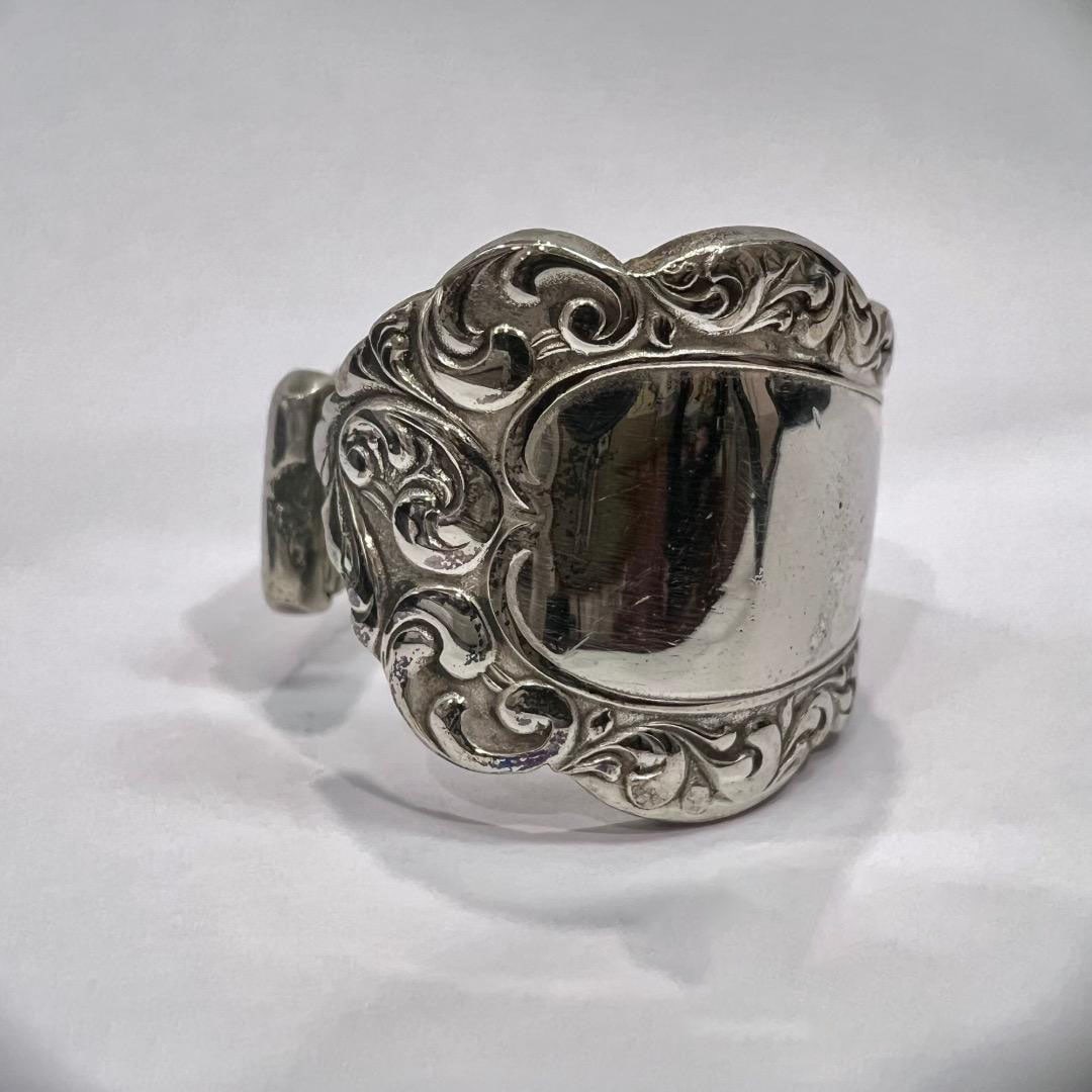 (Second-hand) Vintage wide spoon-shaped ring, size 21, American hippie style: Vintage wide spoon-shaped ring, size 21, American hippie style, size adjustable: adjustable size: 18-23.