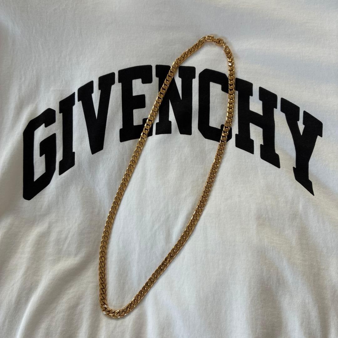 (Second-hand) Givenchy gold chain necklace: Givenchy gold chain necklace