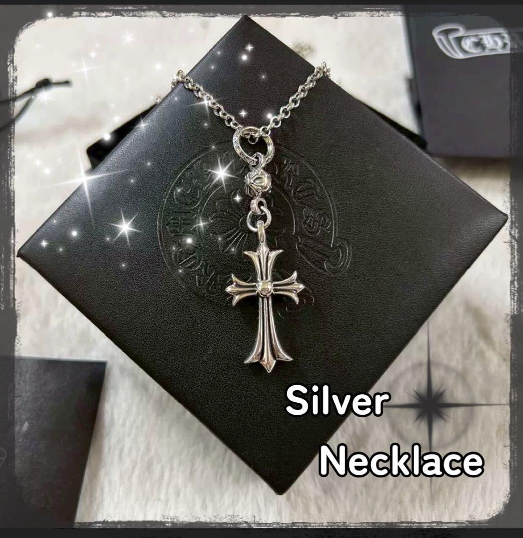 (Second-hand) Silver cross pattern necklace, with silver chain (1 of 20)