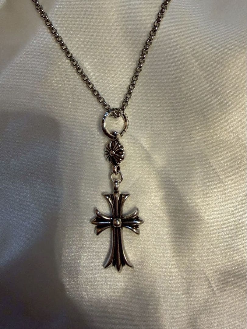 (Second-hand) Silver cross pattern necklace, with silver chain - 8