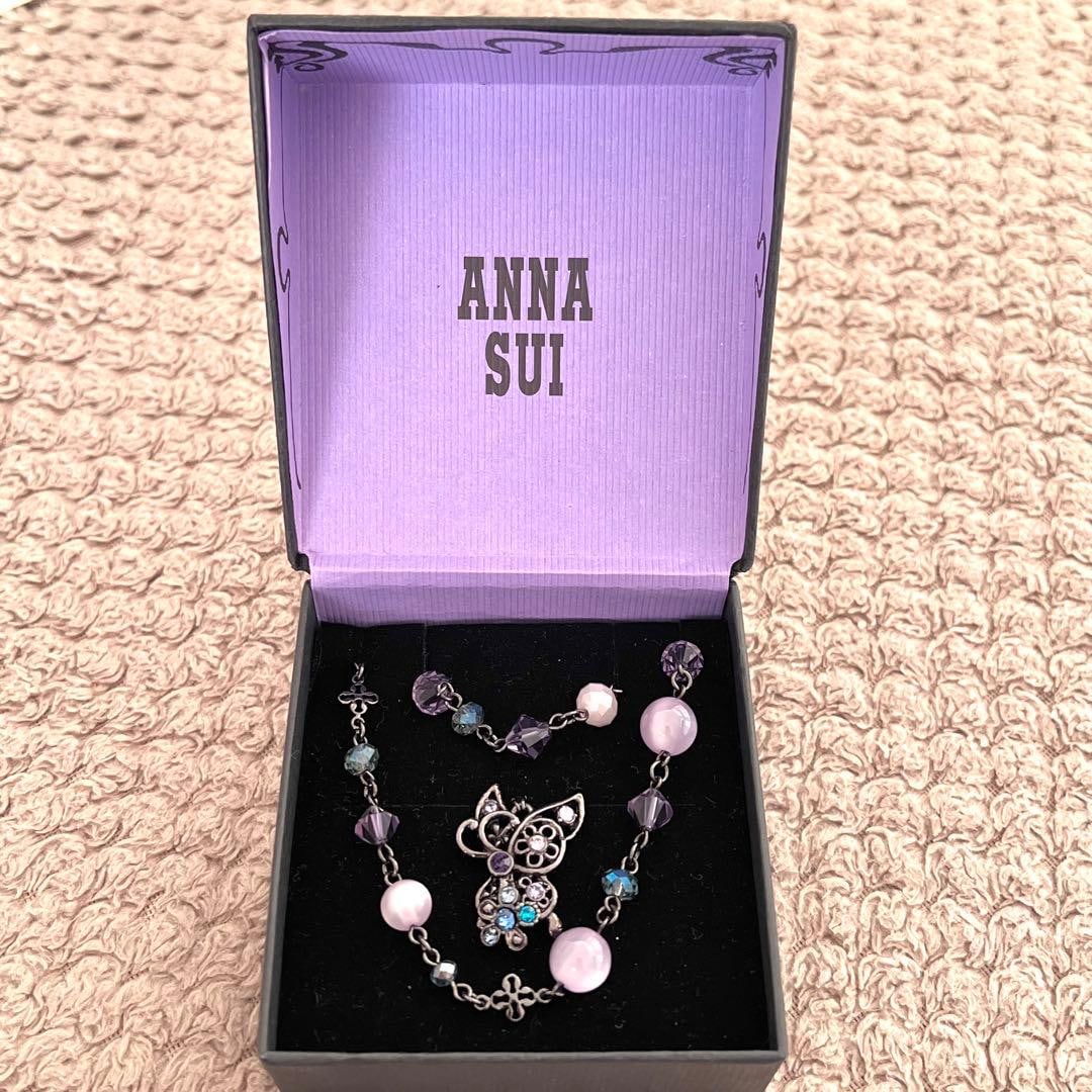 (Second-hand) ANNA SUI 2 necklaces and 1 bracelet/butterfly: Necklaces: - Two pieces - Lengths are 38-45 cm and 44-49 cm Bracelet: - One piece - Length is 18.5 cm