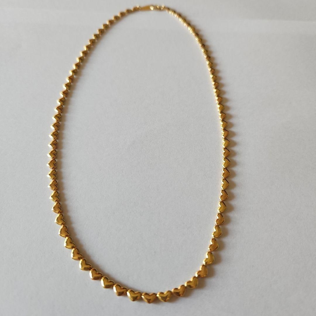 (Second-hand) K18 Heart-Shaped Pendant Necklace: 18K Gold Heart-shaped Necklace, Comes with authenticity certificate, weighing 8.8 grams, approximately 40 centimeters in length, with a single heart-shaped pendant measuring around 5 millimeters in di