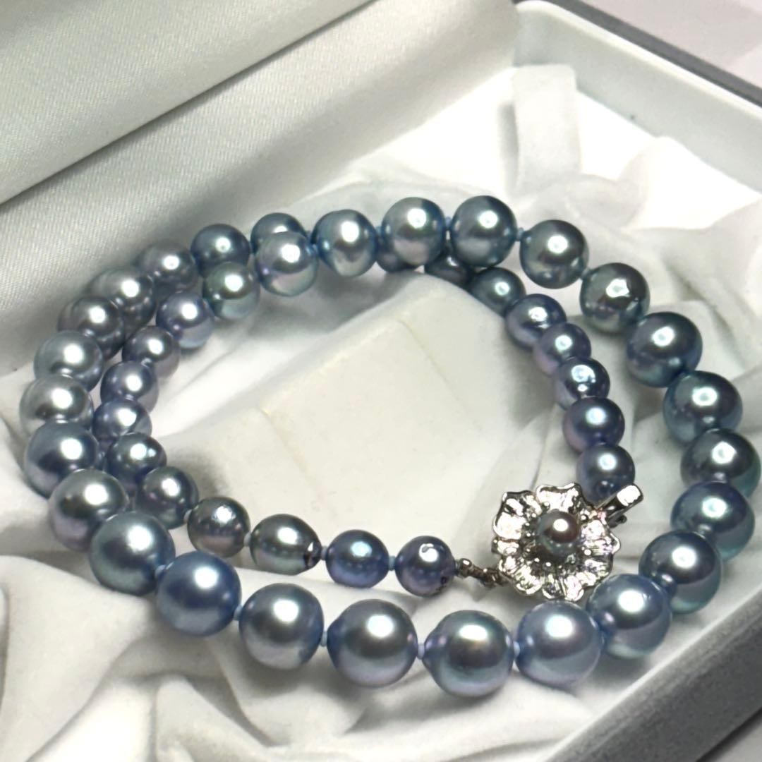 (Second-hand) Akoya Pearl Necklace: Akoya Pearl Necklace Dimensions Length: 44 cm Size: 7.2 mm to 9.6 mm Weight: 42 grams Color: Blue Silver