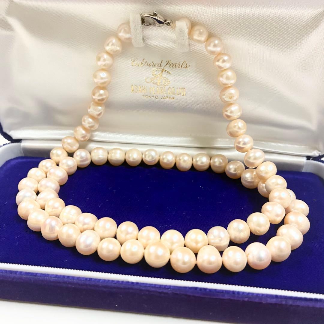 (Second-hand) Natural Freshwater White Pearl Necklace: Natural freshwater white pearl necklace, approximately 67.5 cm in total length Pearl size (approximately): 8.29 mm - 9.13 mm Total weight: approximately 81 grams