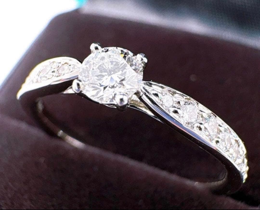 (Second-hand) Tiffany Harmony platinum diamond ring, in excellent condition: Tiffany Harmony platinum diamond ring, size 11 pt950, 0.18 Approximately 2 to 3 grams in weight