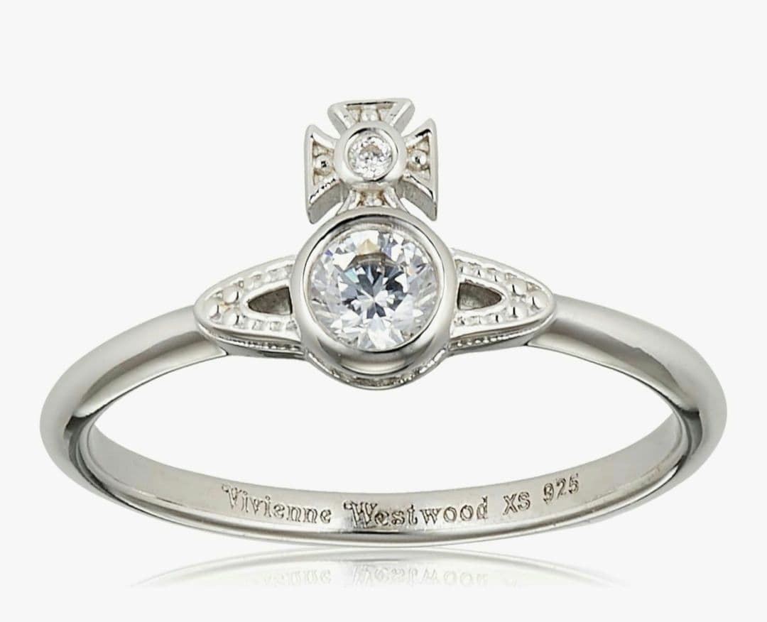 (Second-hand) Vivienne Westwood London Oval Ring, Size XS, Size 9-10, 925 Silver: Vivienne Westwood London Oval Ring, Size XS, Size 9-10, 925 Silver