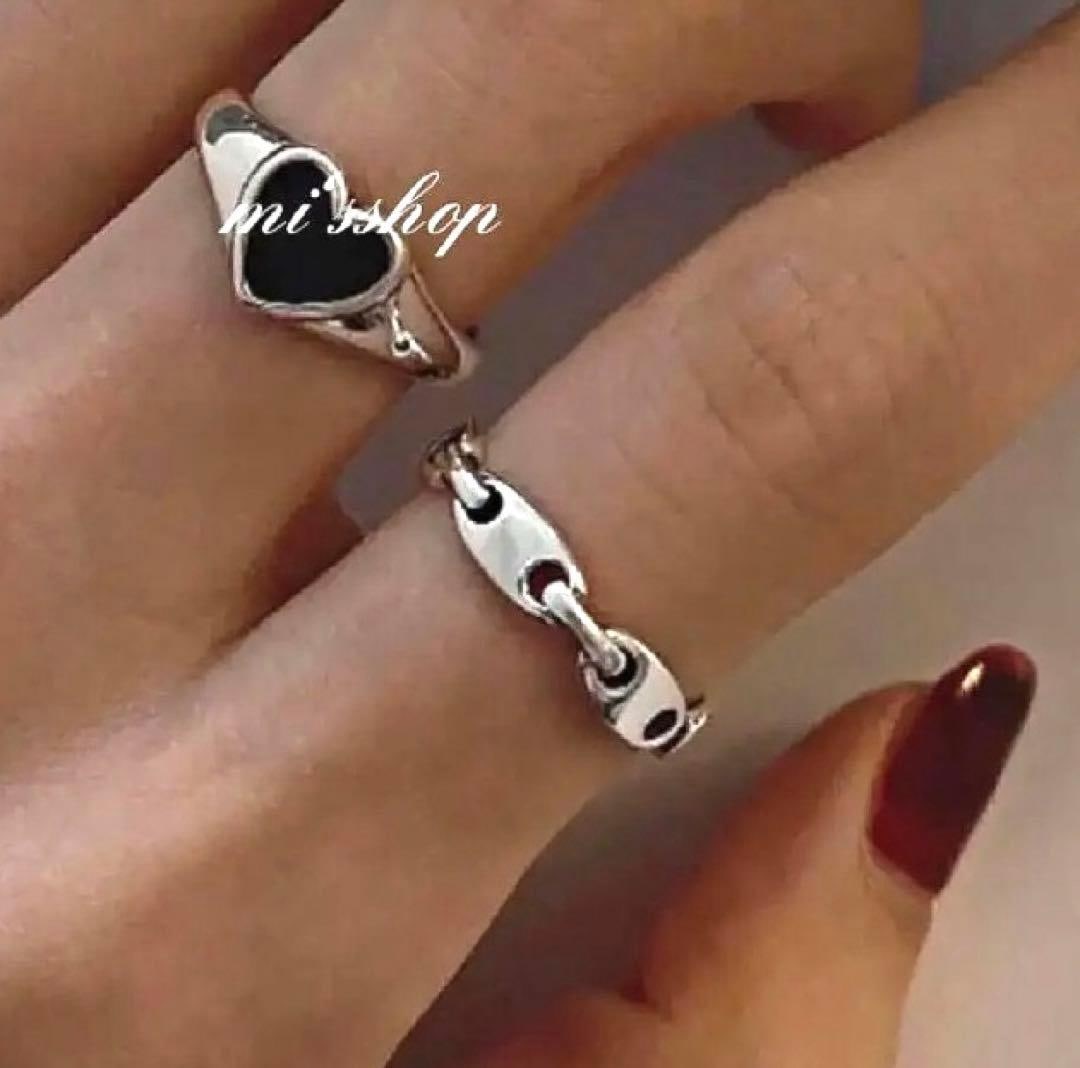 (Second-hand) 925 Silver Ring: 925 silver ring, one size fits all (adjustable to fit sizes 12-15)