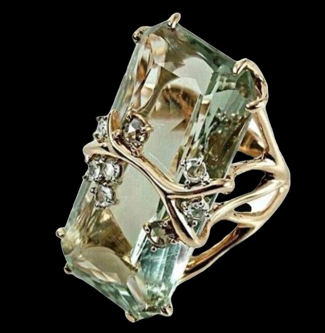 (Second-hand) Men's green fashion ring, size 20: Men's green fashion ring, size 20