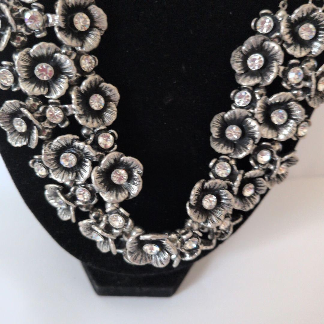 (Second-hand) Floral Pattern Silver Necklace - 2