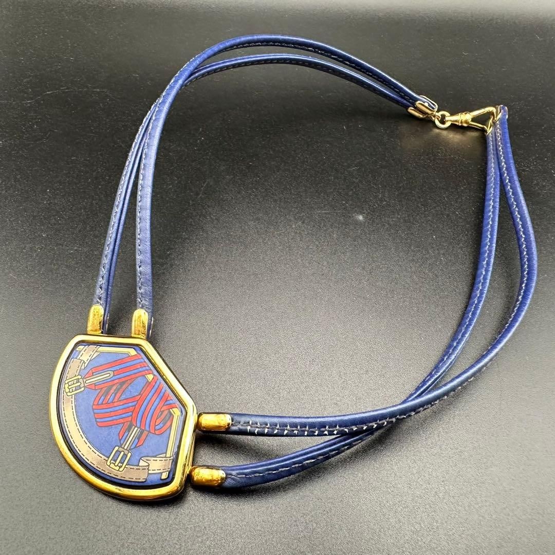 (Second-hand) Hermès necklace: Hermes necklace, dimensions: Top dimensions: approximately 4.5 cm x 3 cm Total length: approximately 38 cm