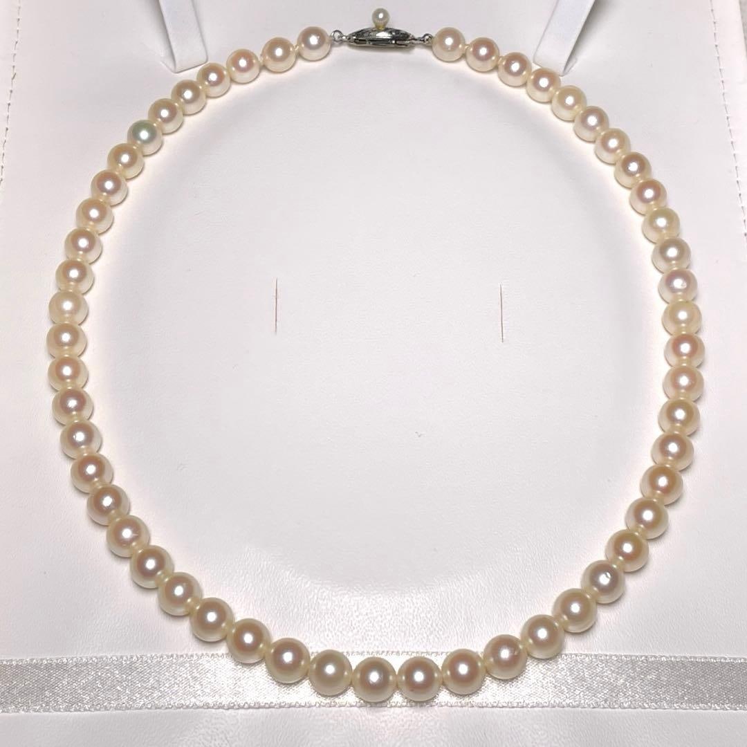 (Second-hand) Pearl Necklace: Pearl Necklace Bead diameter: approximately 6.4-7.0 millimeters Wearing length: approximately 38.1 centimeters Bead shape: round