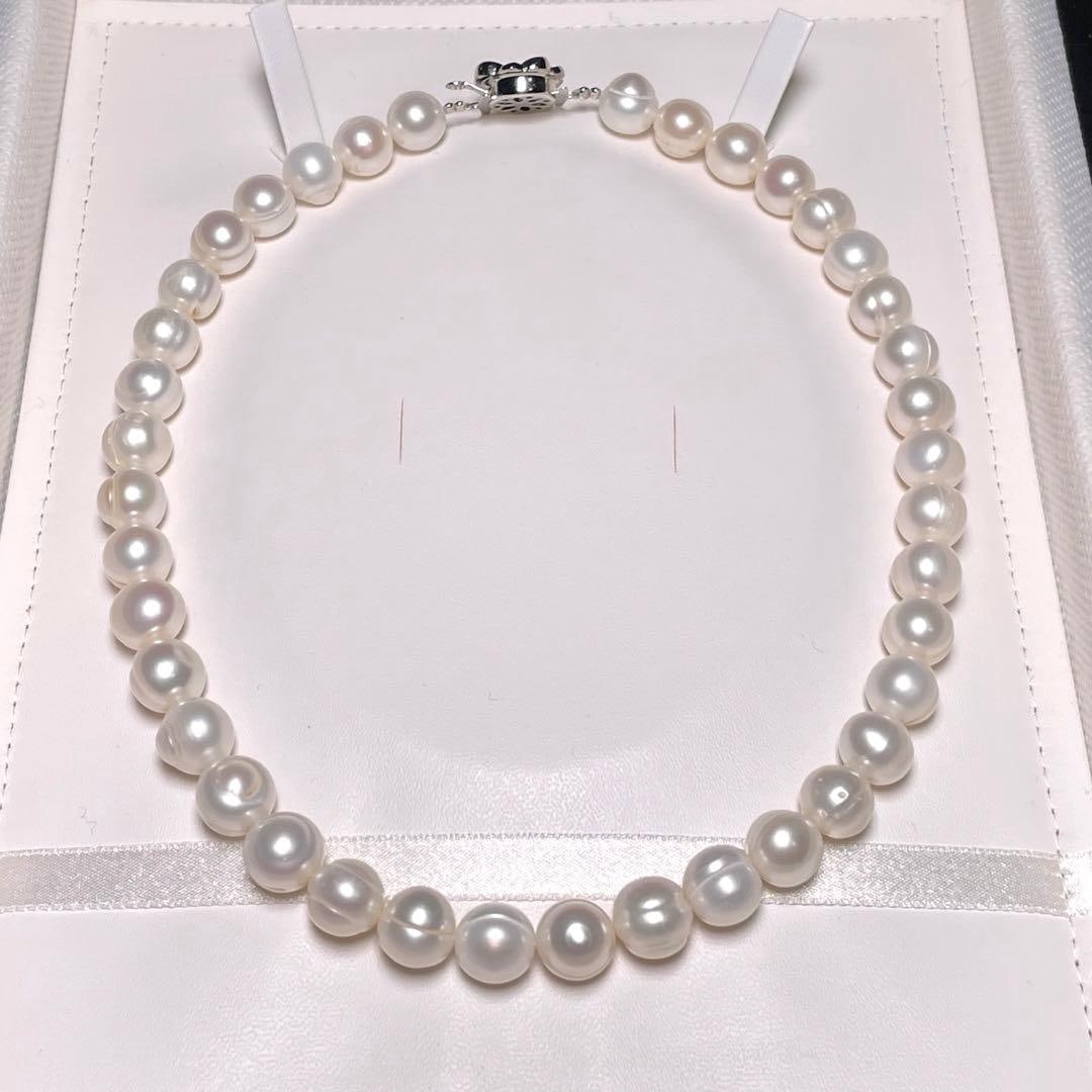 (Second-hand) Pearl necklace (1 of 6)