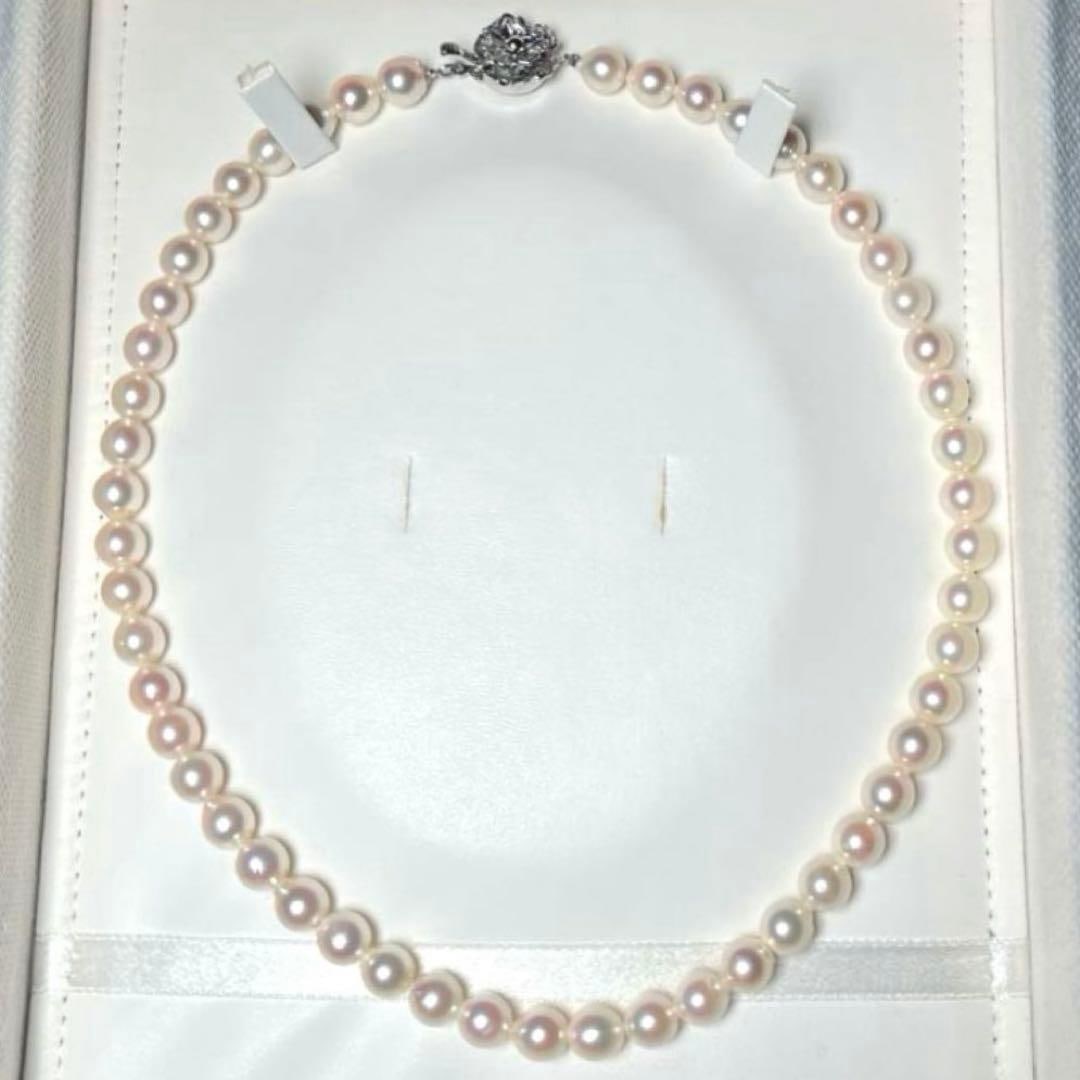 (Second-hand) Akoya Pearl Necklace: Akoya Pearl Necklace - Pearl diameter: approximately 7.5-8.0mm - Length when worn: approximately 44.5cm - Pearl shape: round - Marked as silver