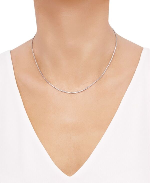(Second-hand) 14K White Gold Cross Chain 18-inch Necklace: 14K white gold crisscross chain 18-inch necklace