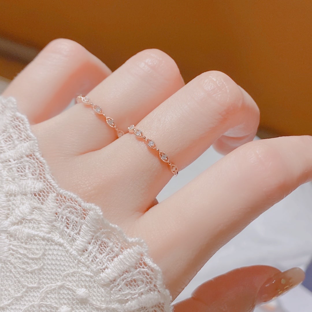 18K Gold Diamond Ring - 6