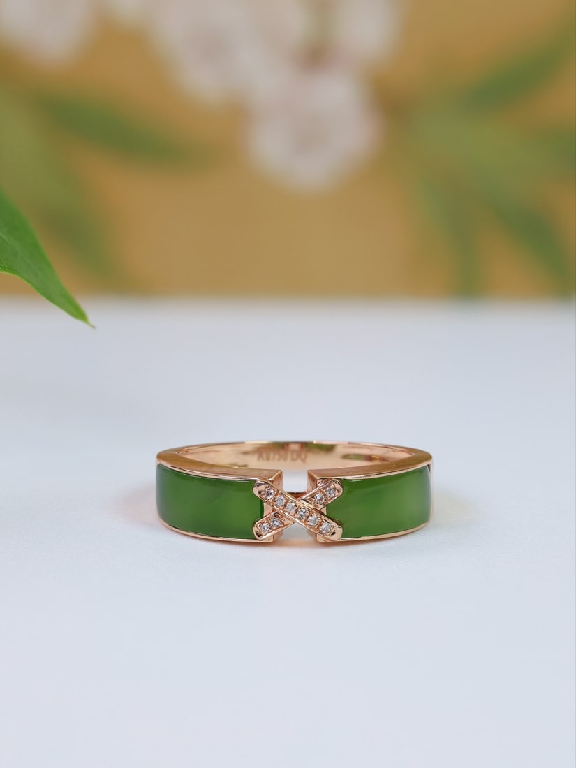 18K Gold Jadeite Ring