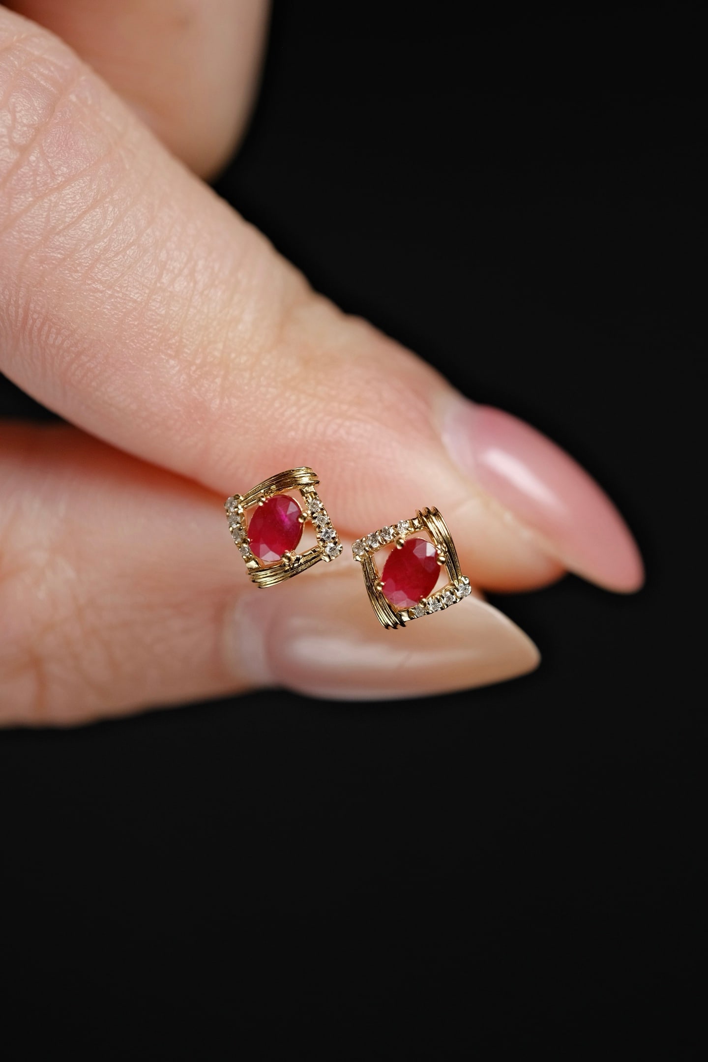 18K Gold Ruby Earrings - 3