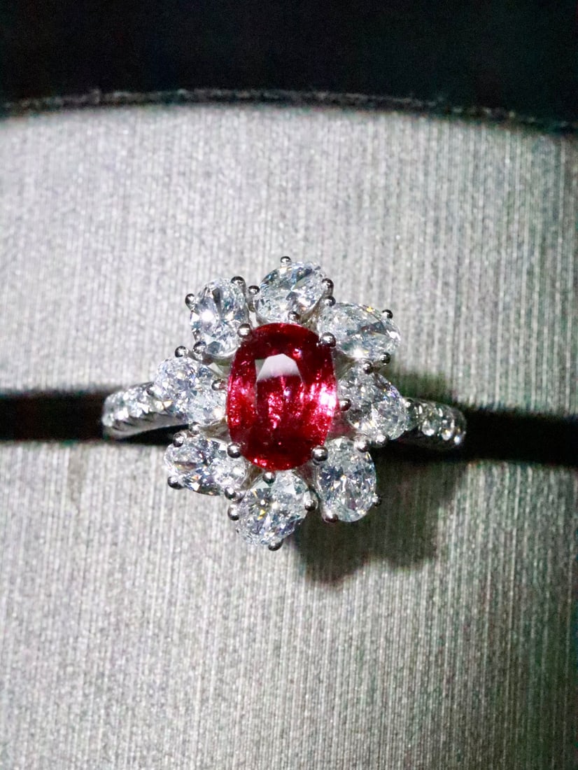 PT950 Platinum Ruby Ring (1 of 6)