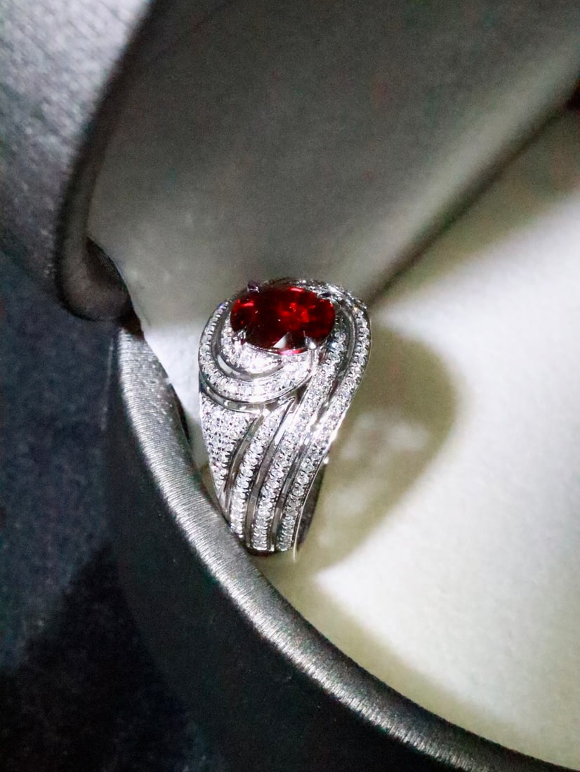 18K Gold Ruby Ring - 4