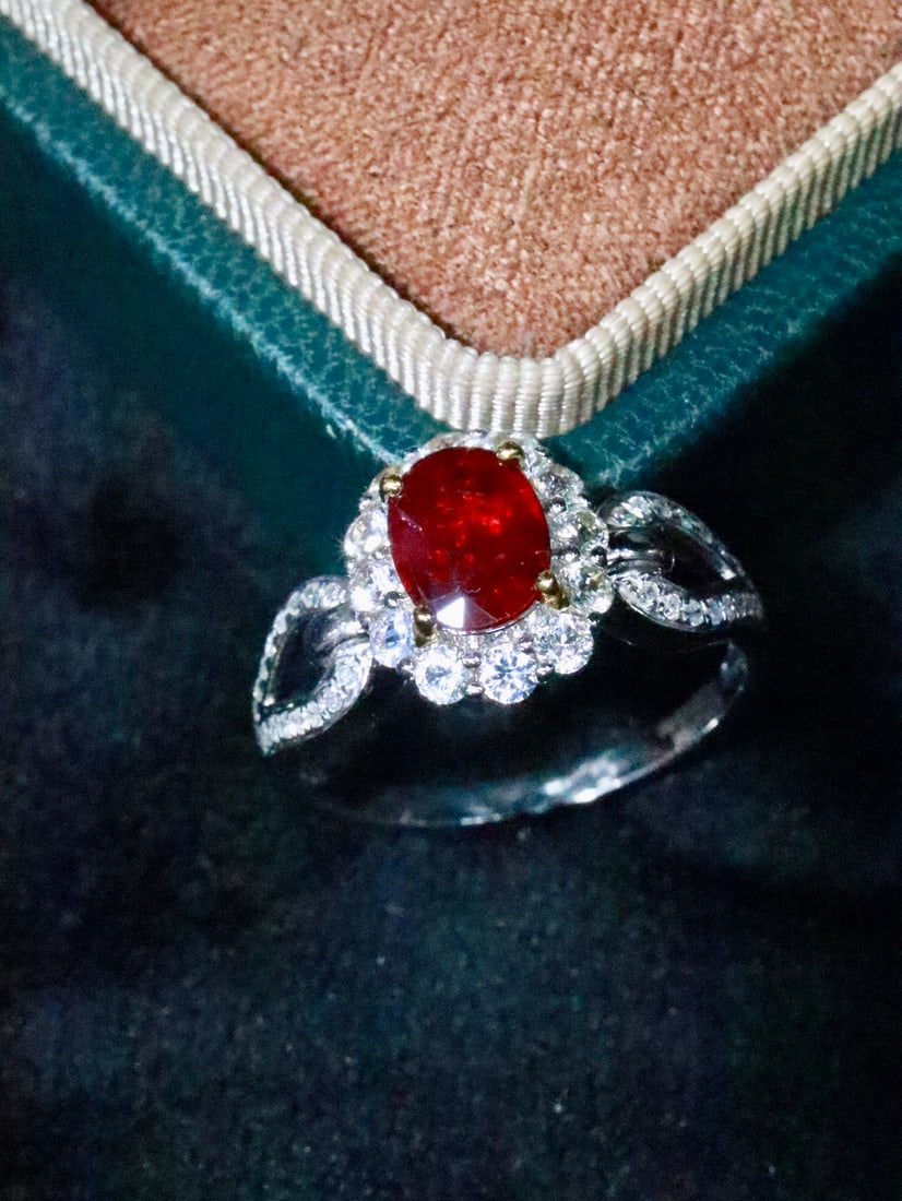 18K Gold Ruby Ring - 4