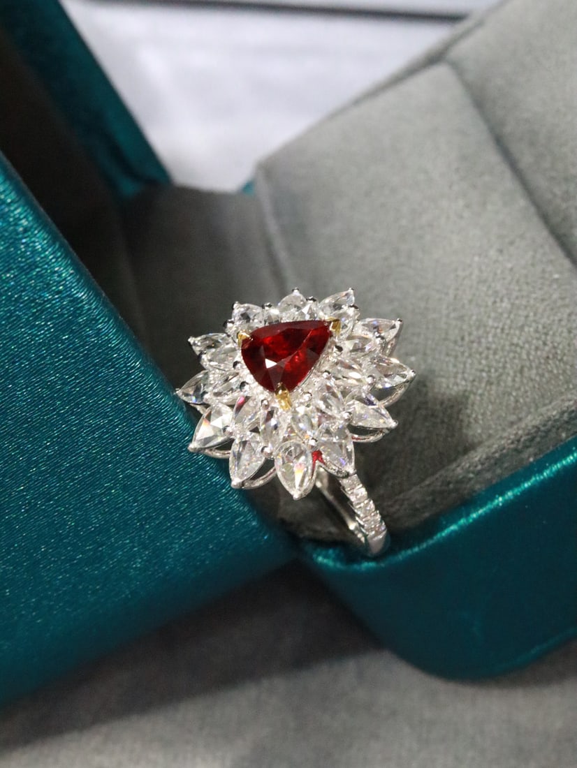 18K Gold Ruby Ring - 3