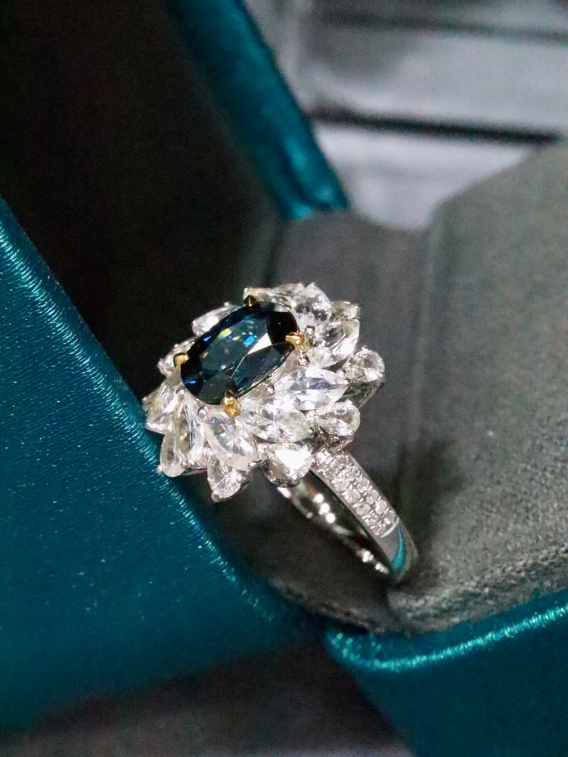 18K Gold Sapphire Ring - 3