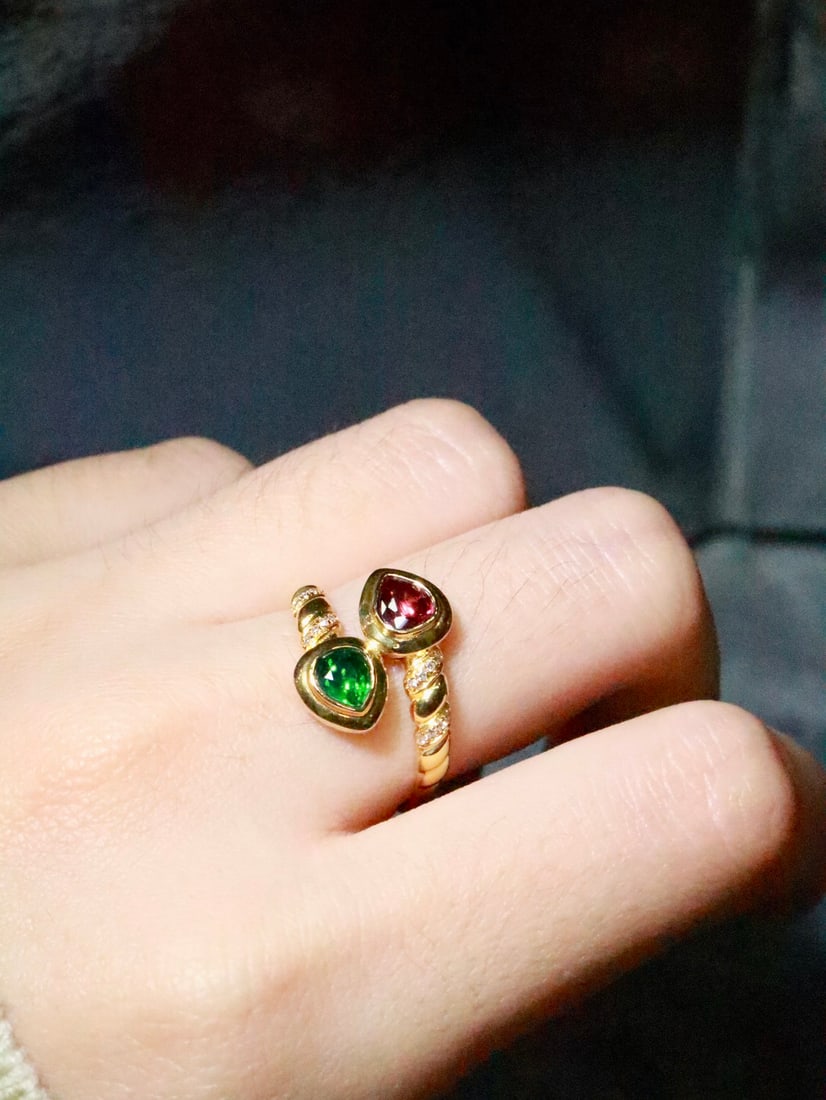 18K Gold Ruby and Tsavorite Ring - 6