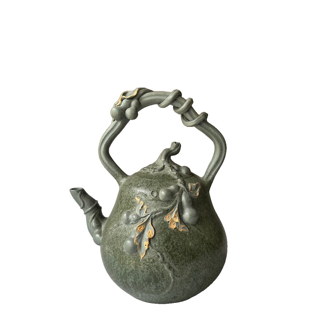 Wang Yinxian - Purple Clay Teapot Passed Down for Ten Thousand Generations (1 of 10)