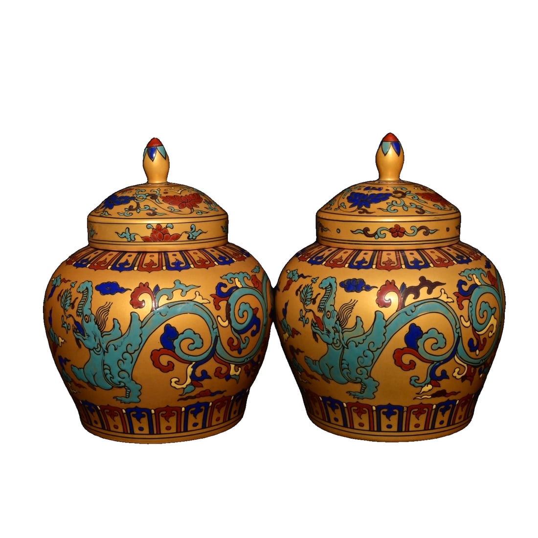 Ming Dynasty Chenghua Period Five-Colored Dragon Pattern Covered Jar: This is a multi-character gold and polychrome dragon-patterned lidded jar from the Chenghua period of the Ming Dynasty. The vessel has a solid and full-bodied shape, with slightly contracted shoulders