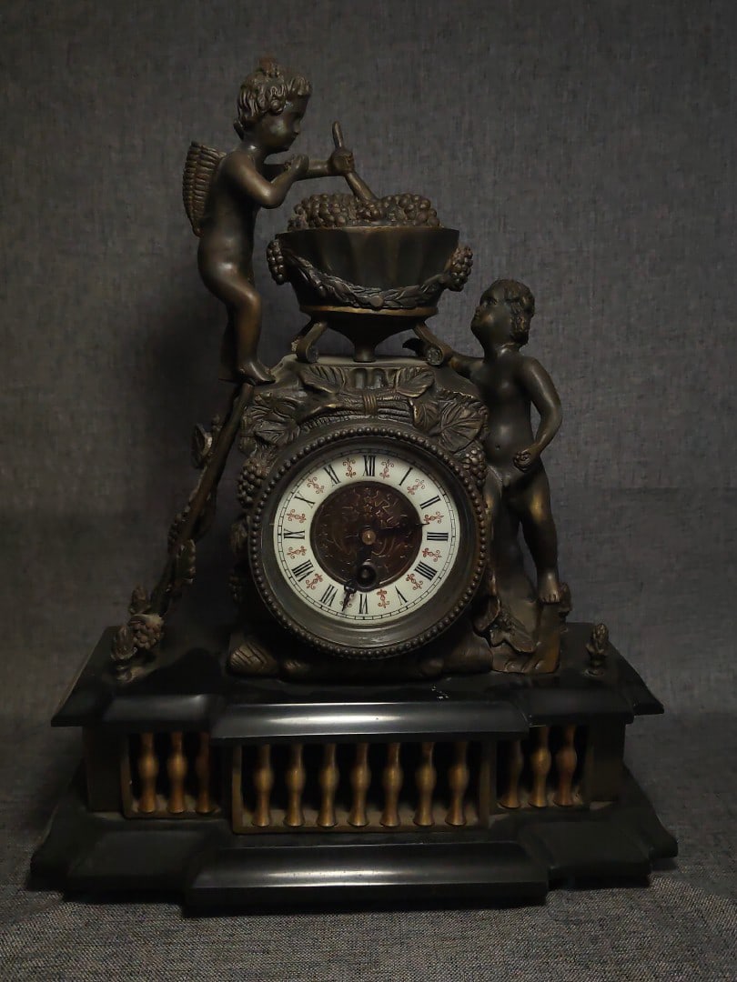 An old mechanical watch - 2