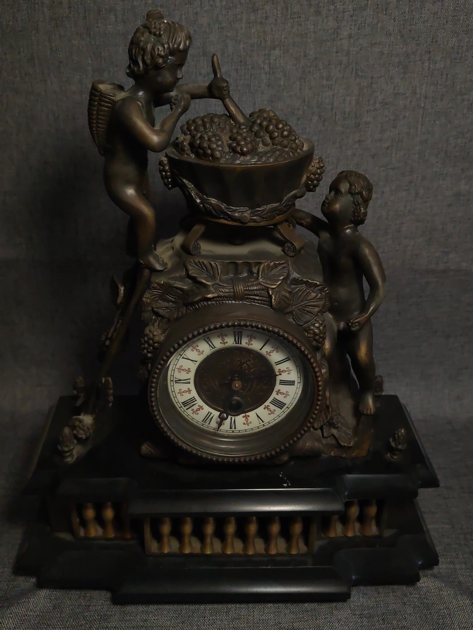 An old mechanical watch - 5