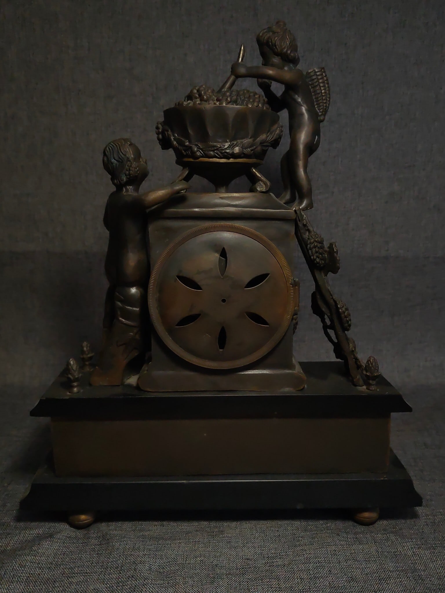 An old mechanical watch - 9