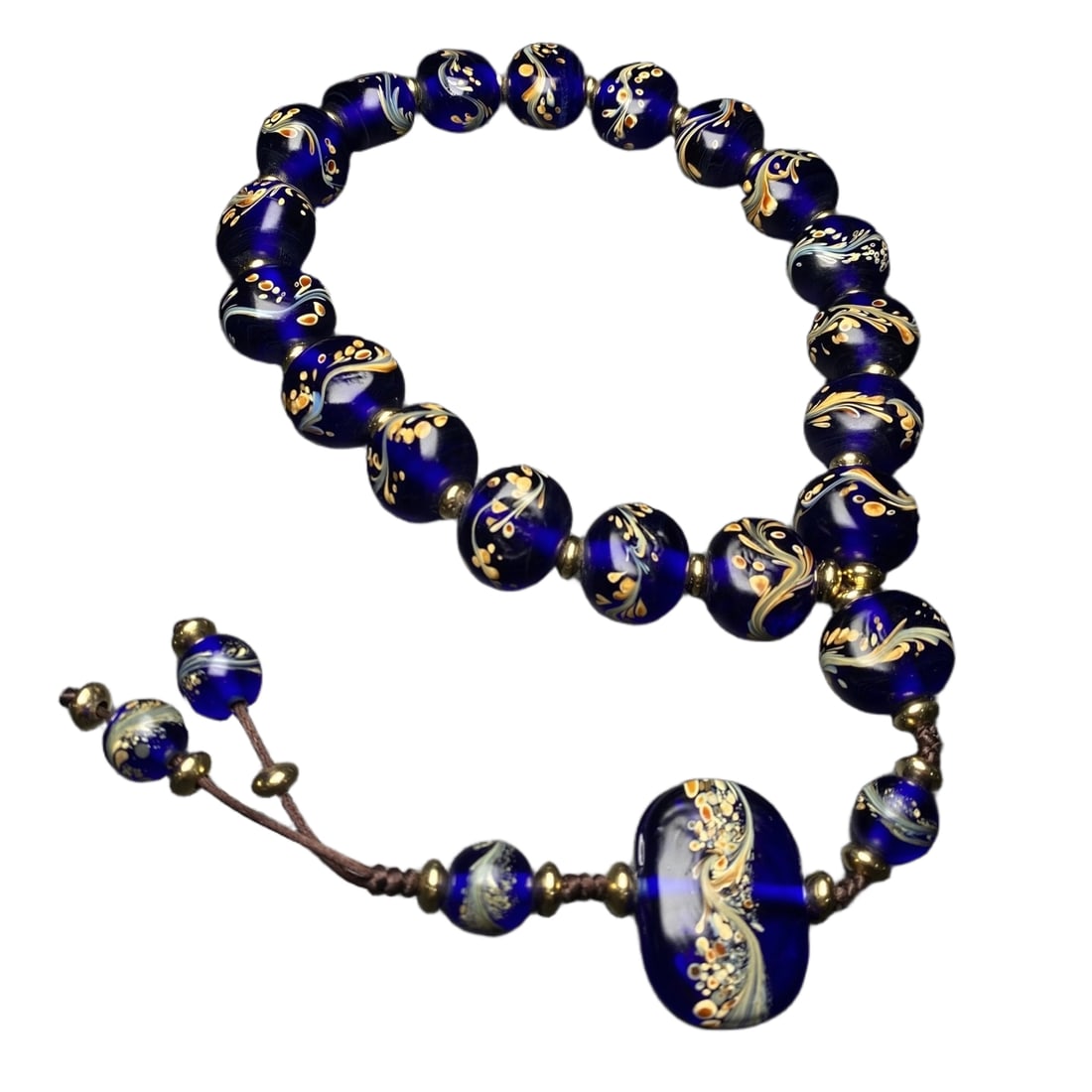 Old glass phoenix tail 18-son Buddha bead handheld: Old glass phoenix tail eighteen-son Buddha bead handheldSize approximately: 20x17 millimeters x18 beads