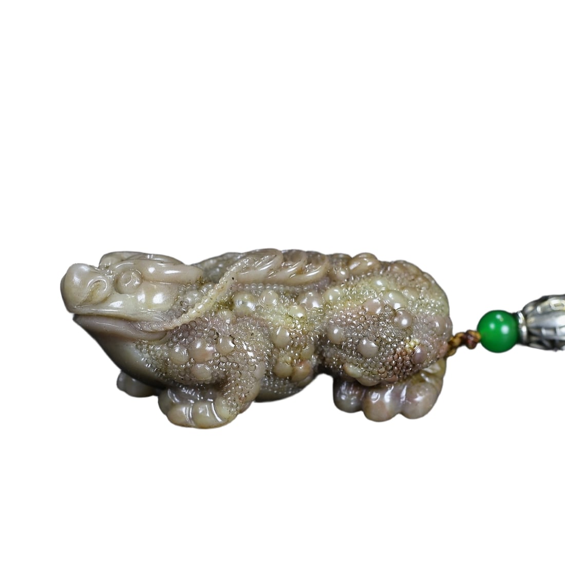 Hand-carved Shoushan stone golden toad ornament.: hand-carved Shoushan stone golden toad ornament. Crafted by renowned artist, with exquisite carving, high relief depth, unique appearance, lifelike charm, and vivid knife work. The natural stone