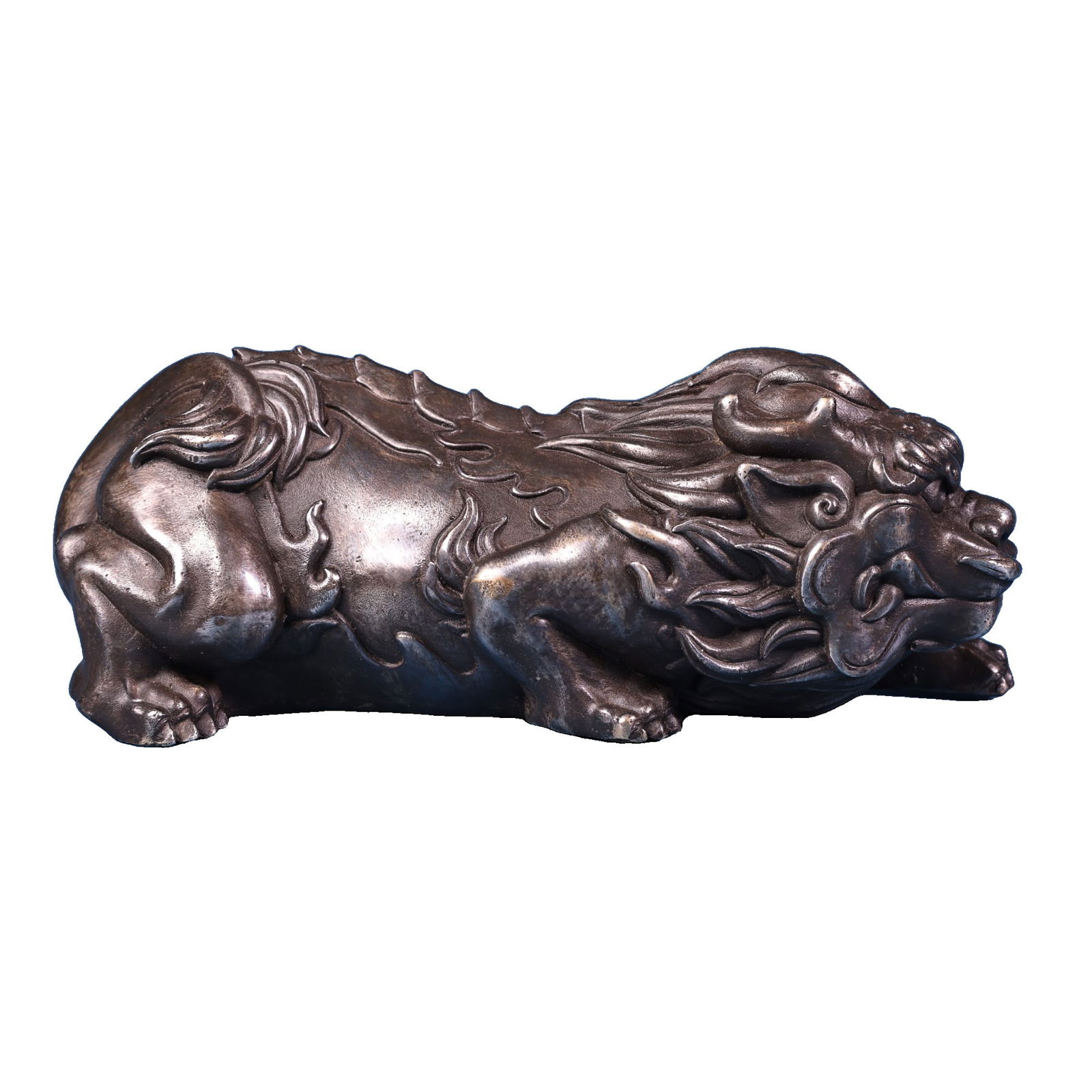 Copper high relief carved pixiu.: Rare antique copper high relief carved pixiuExquisite craftsmanship, exquisite shapeWeighs 1000 grams, 7 cm high, 17 cm wide