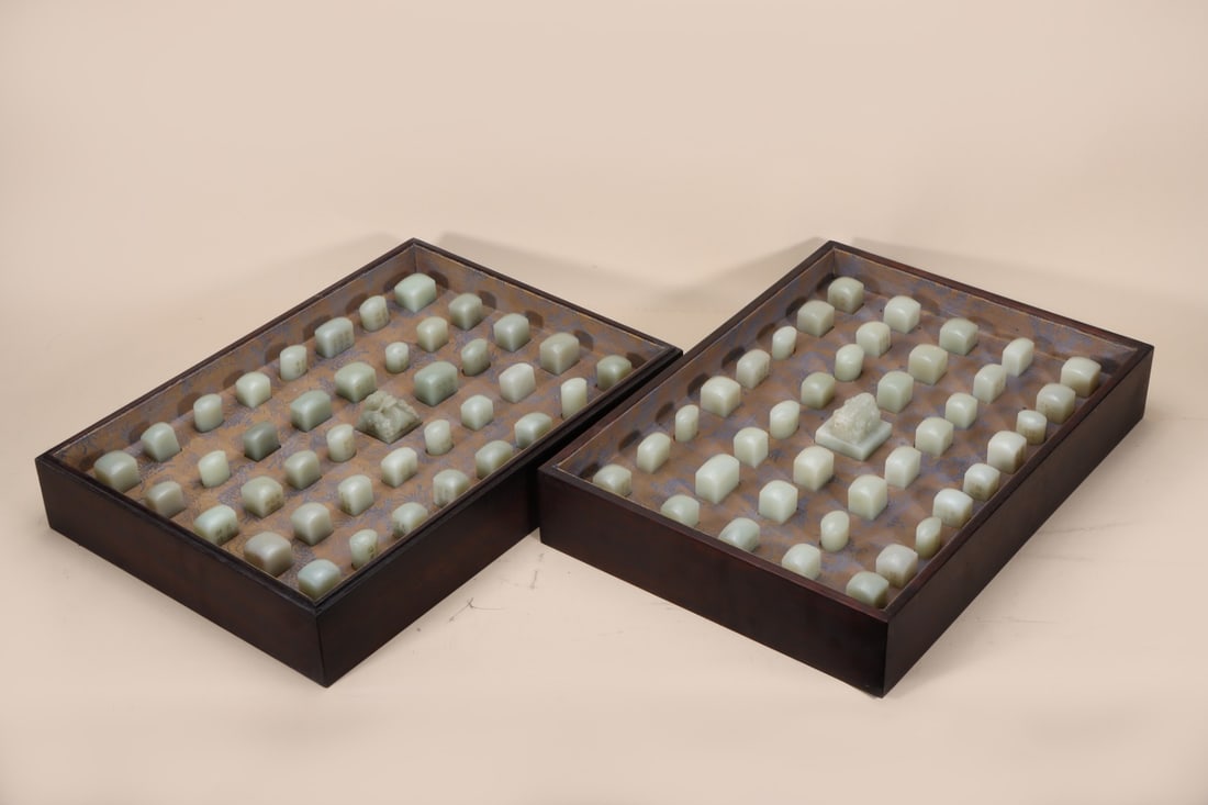 Qing Dynasty: Hetian jade study seal set - 7