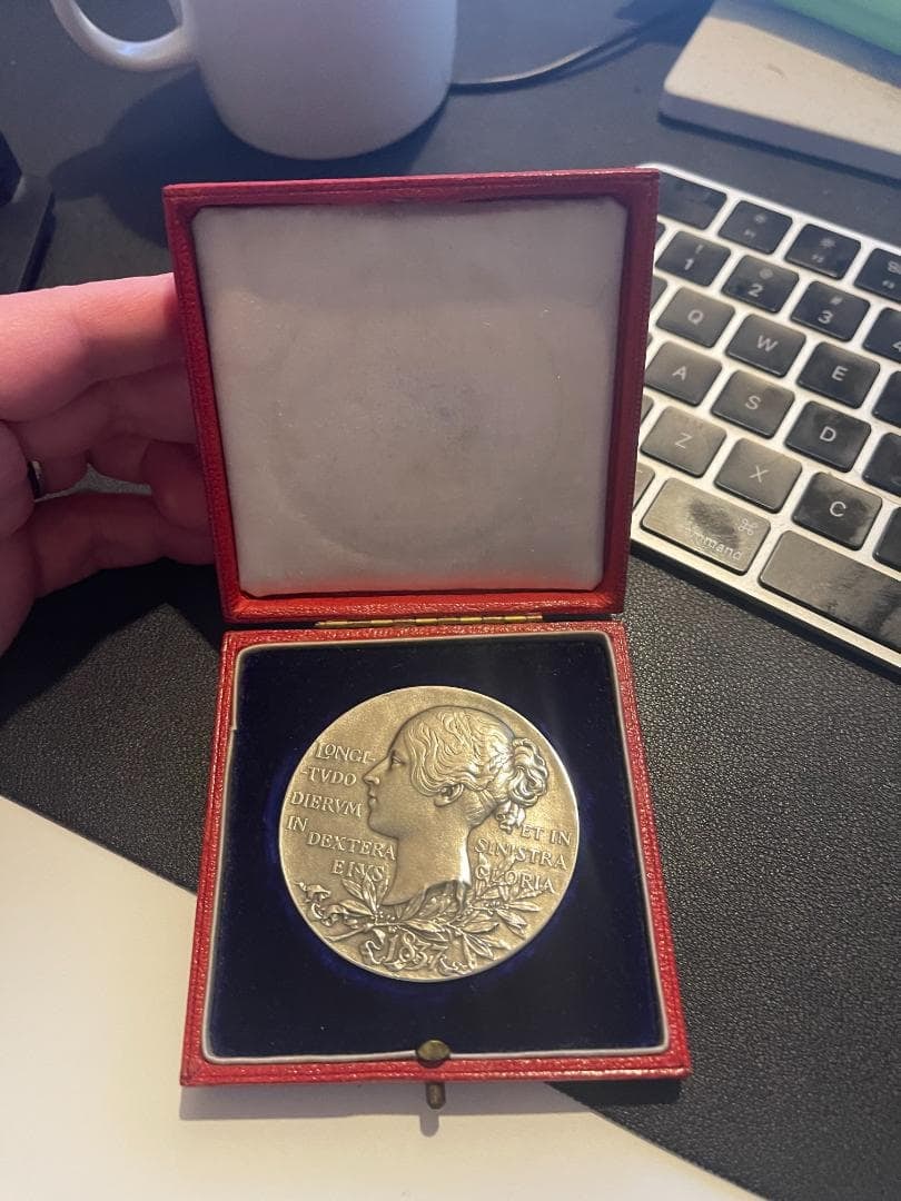 1897 British Diamond Jubilee Silver Medal - 8